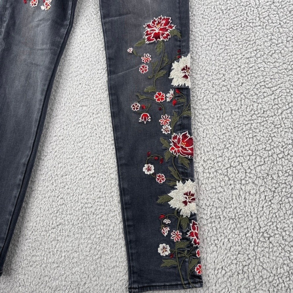 Driftwood Jeans Womens 24X28 Black Jackie Embroidered Floral Denim Classic Fit - Picture 4 of 16